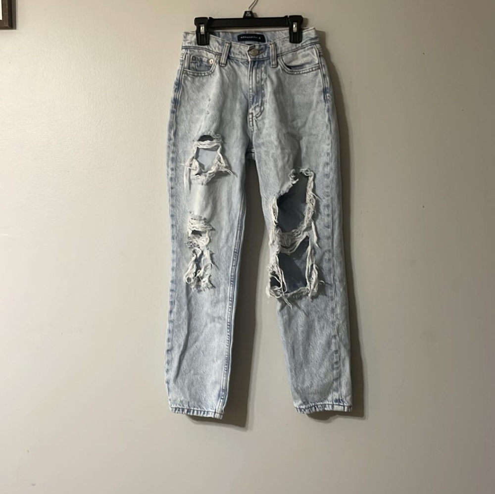 AÉROPOSTALE Denim Mom Jeans